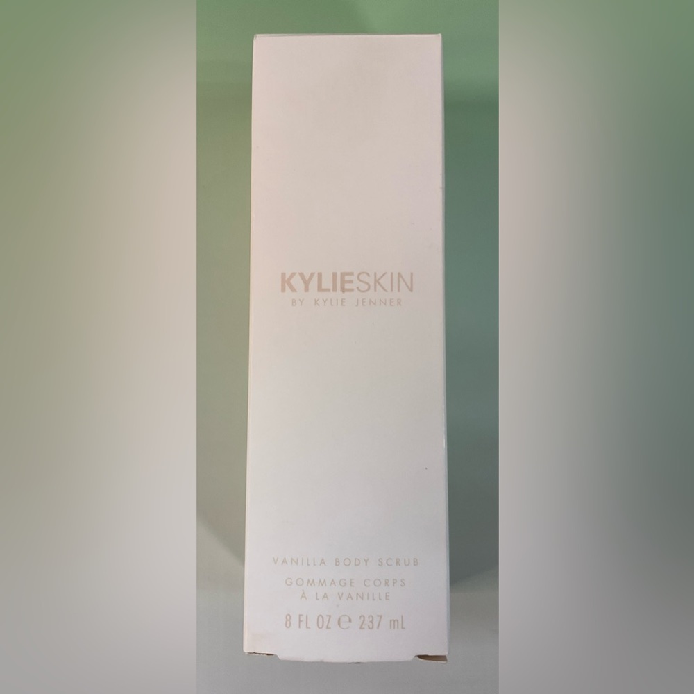 NIB KylieSkin Vanilla Body Scrub 8 oz